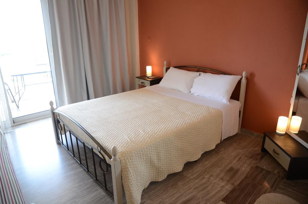 Alexandros Apartments Drepano  Extérieur photo